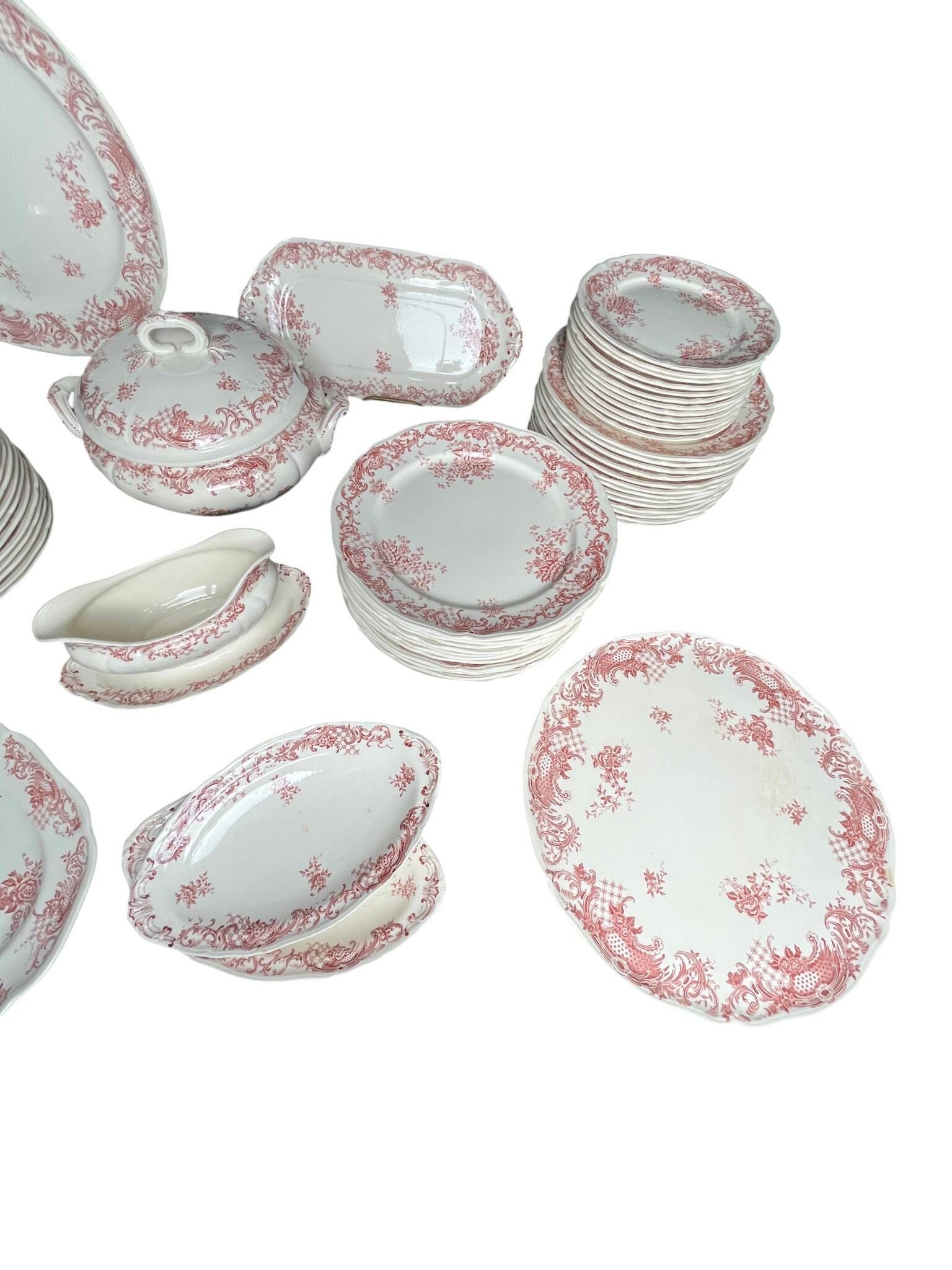 Tableware, porcelain service Villeroy and Boch Valeria 20th century
