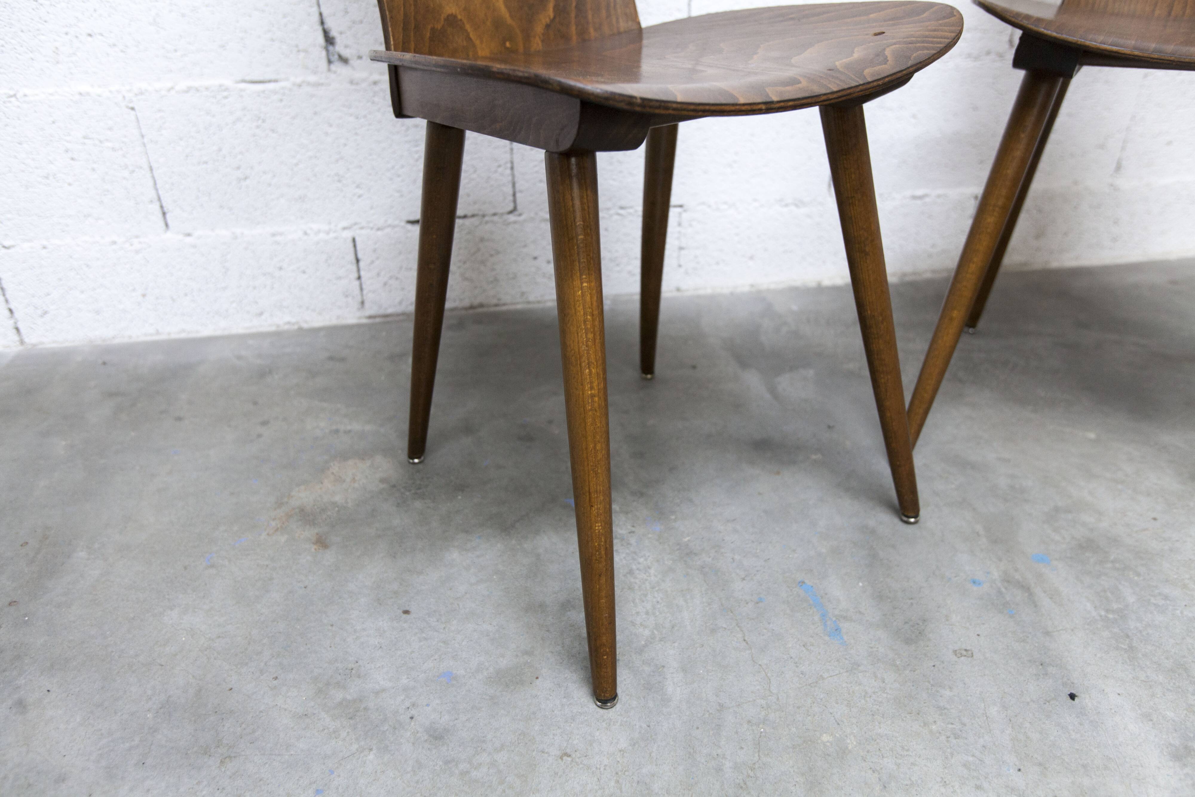 Paire de chaises Baumann modèle Gentiane 1960