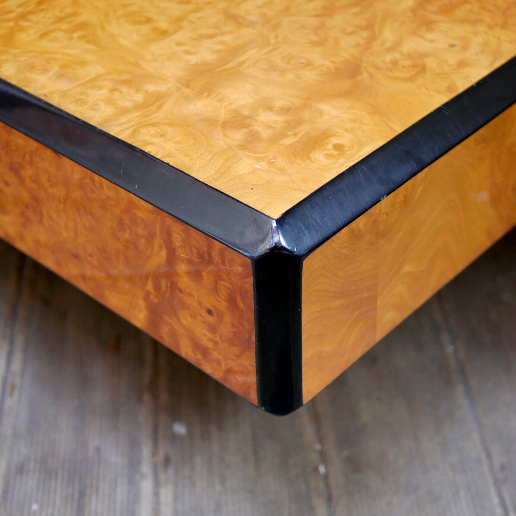 Elm magnifying glass coffee table