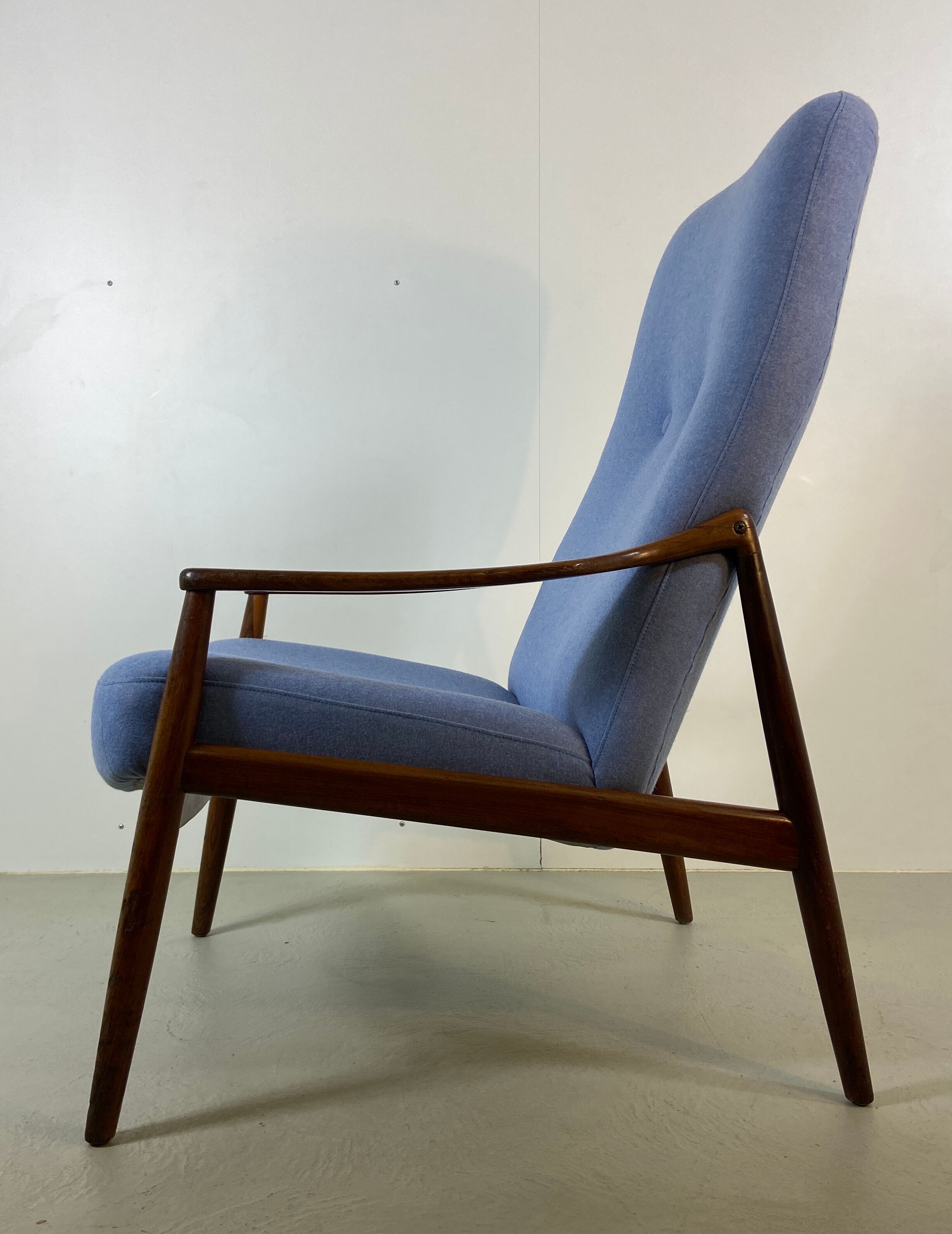 Lohmeyer easy chair