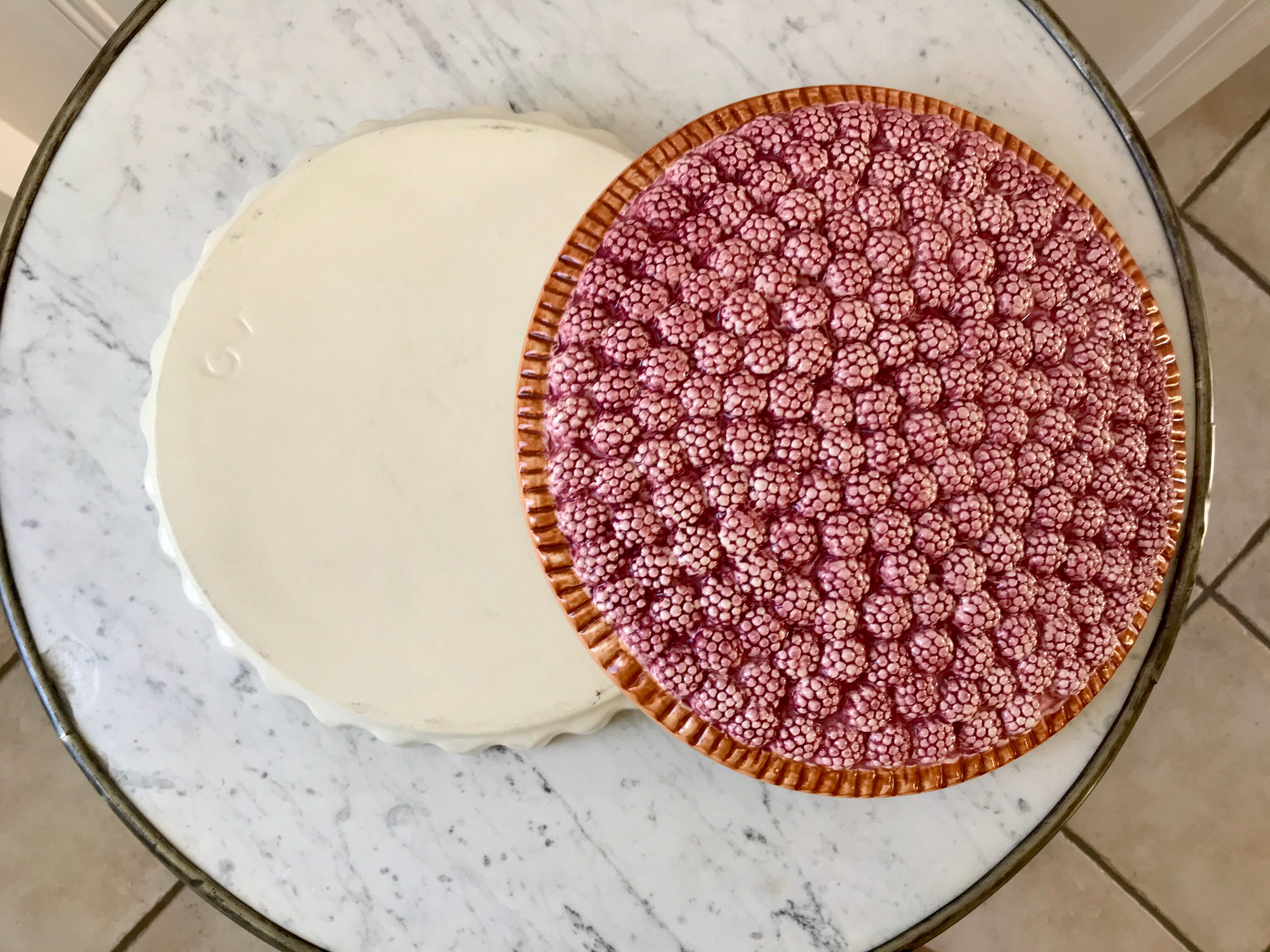 Vintage raspberry slurry pie dish 50s