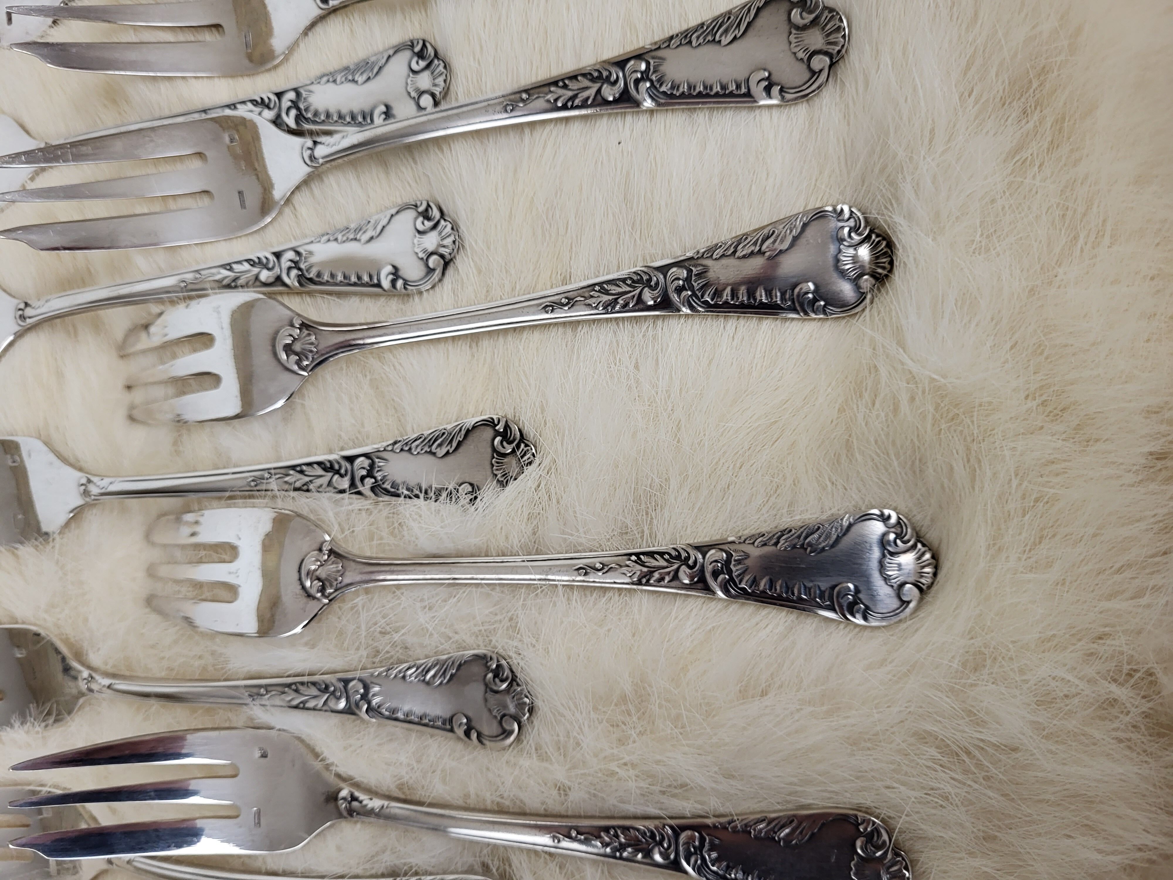 Set of 12 dessert forks Silver metal François Frionnet