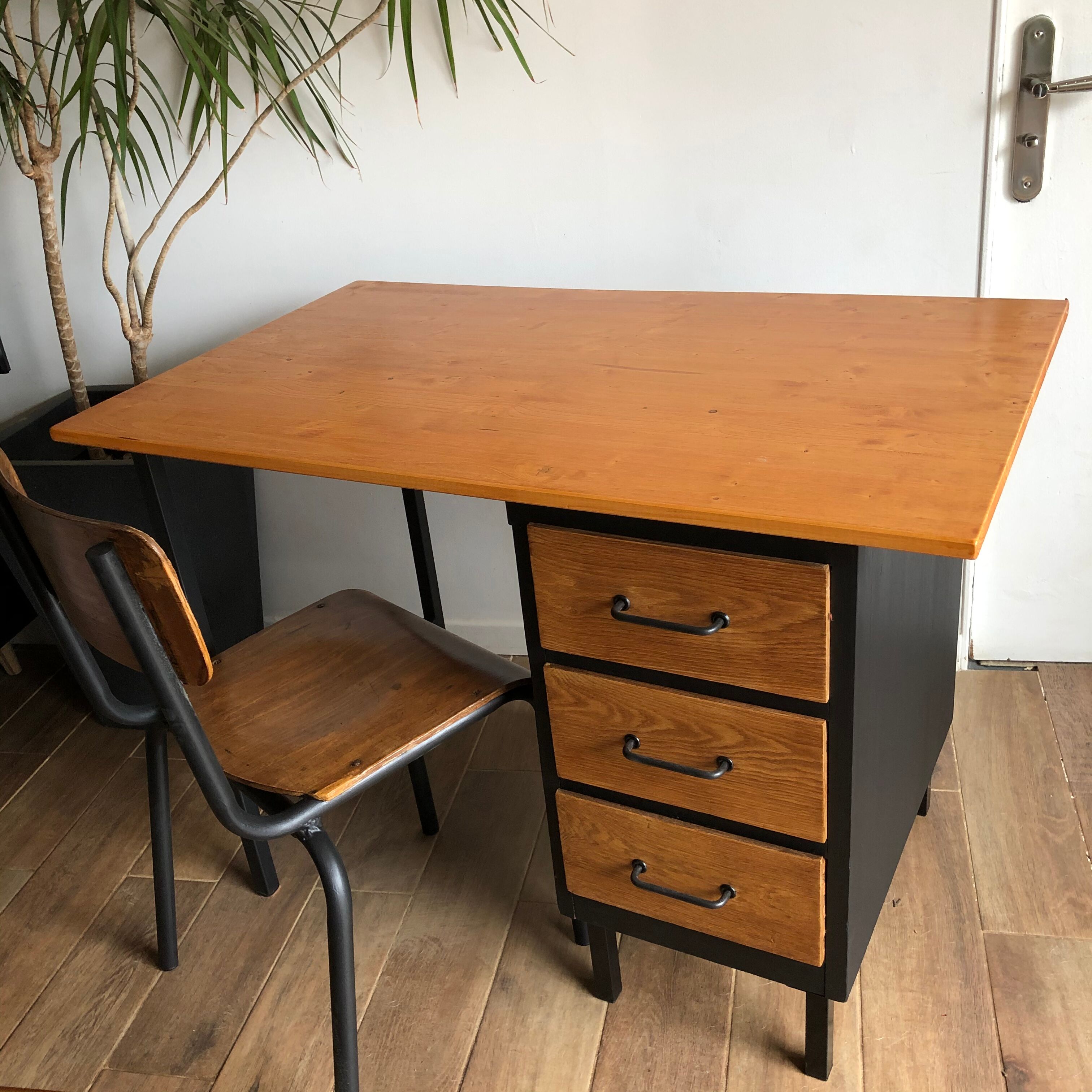 Vintage office and chair