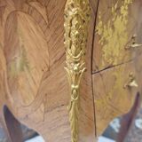 Table de chevet style Louis XV