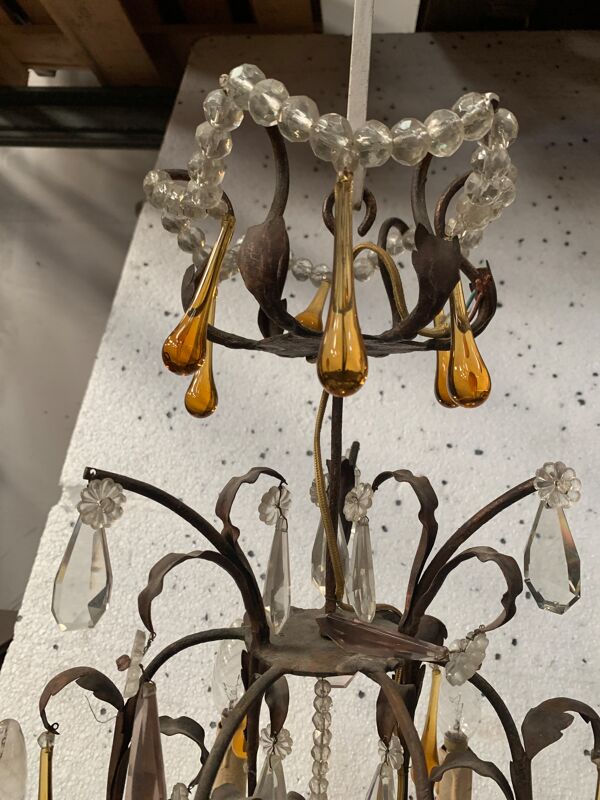 Lustre cage de style Louis XV a pendeloques et goutte d'eau XX siècle
