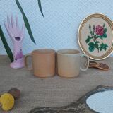 Deux mugs / tasses en grès - vintage