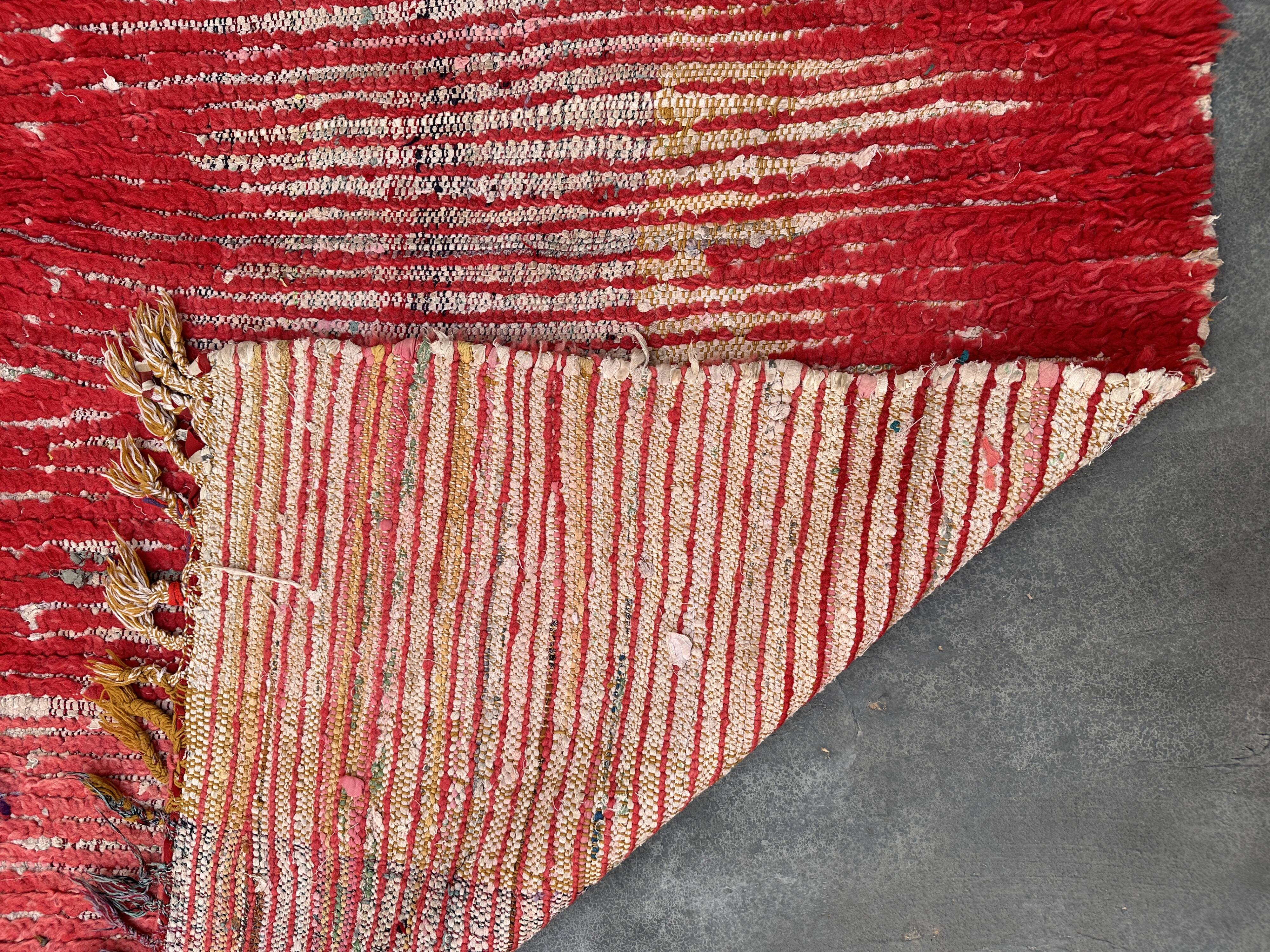 Moroccan rug Beni M'guild red - 154 x 82 cm