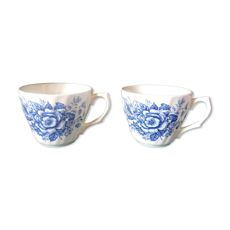 Duo of English porcelain cups