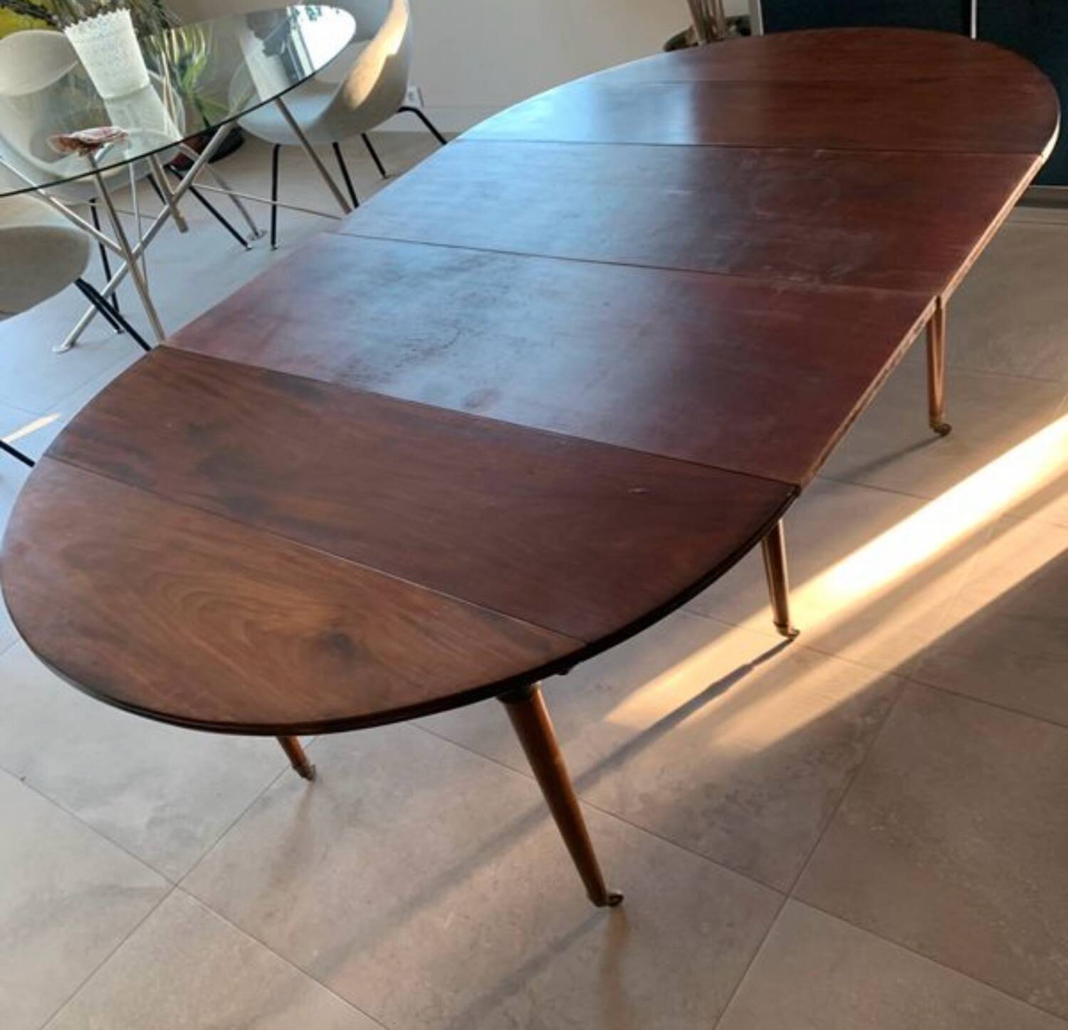 6-foot mahogany round table