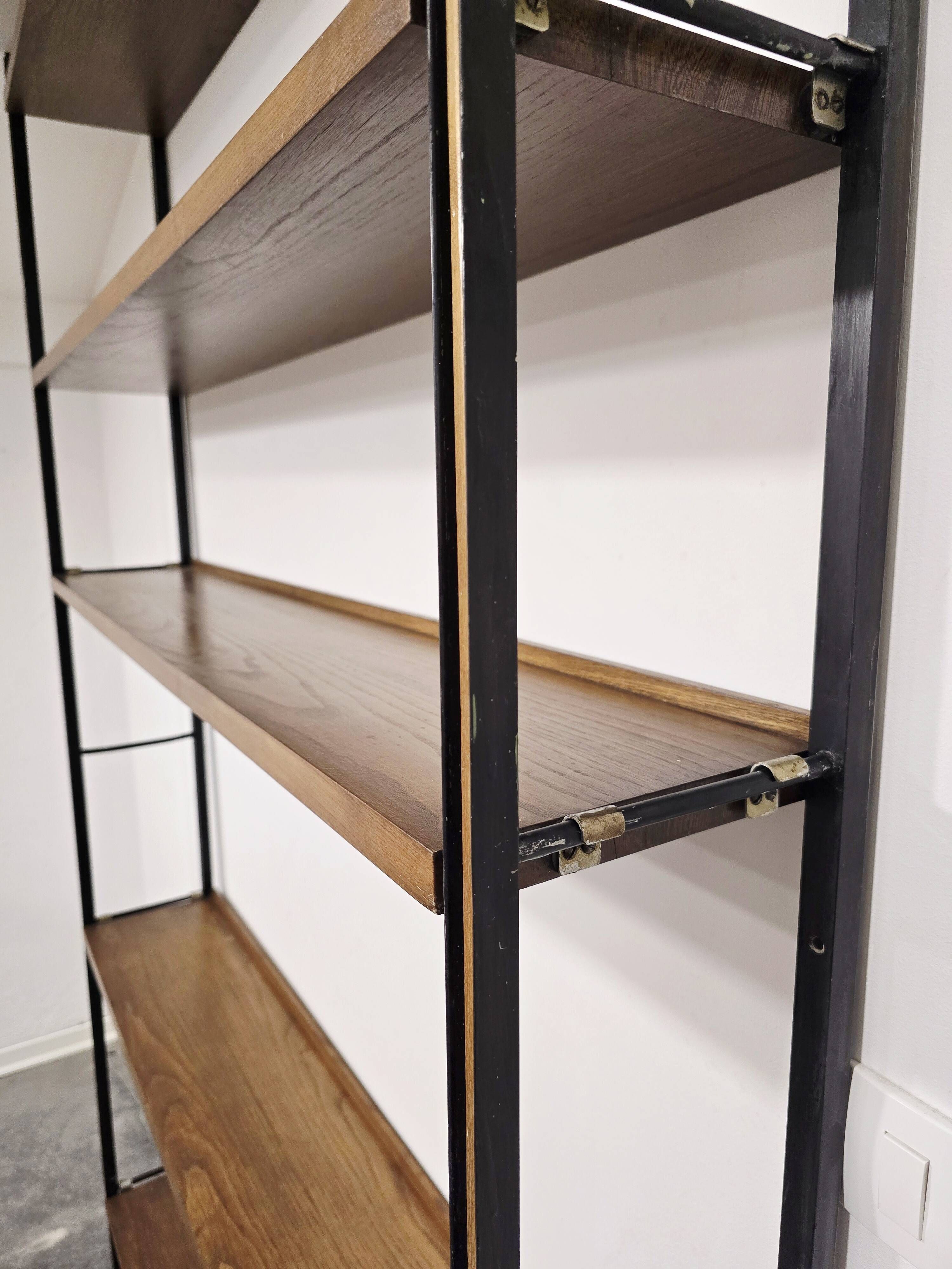 Vintage 1950s Mid-Century Modern Wall Shelving Unit – Hardwood & Alumi