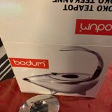 Bodum teapot by Jorgensen - Aladin lamp