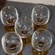 Verres vintage années 70 à pieds bloc ambré
