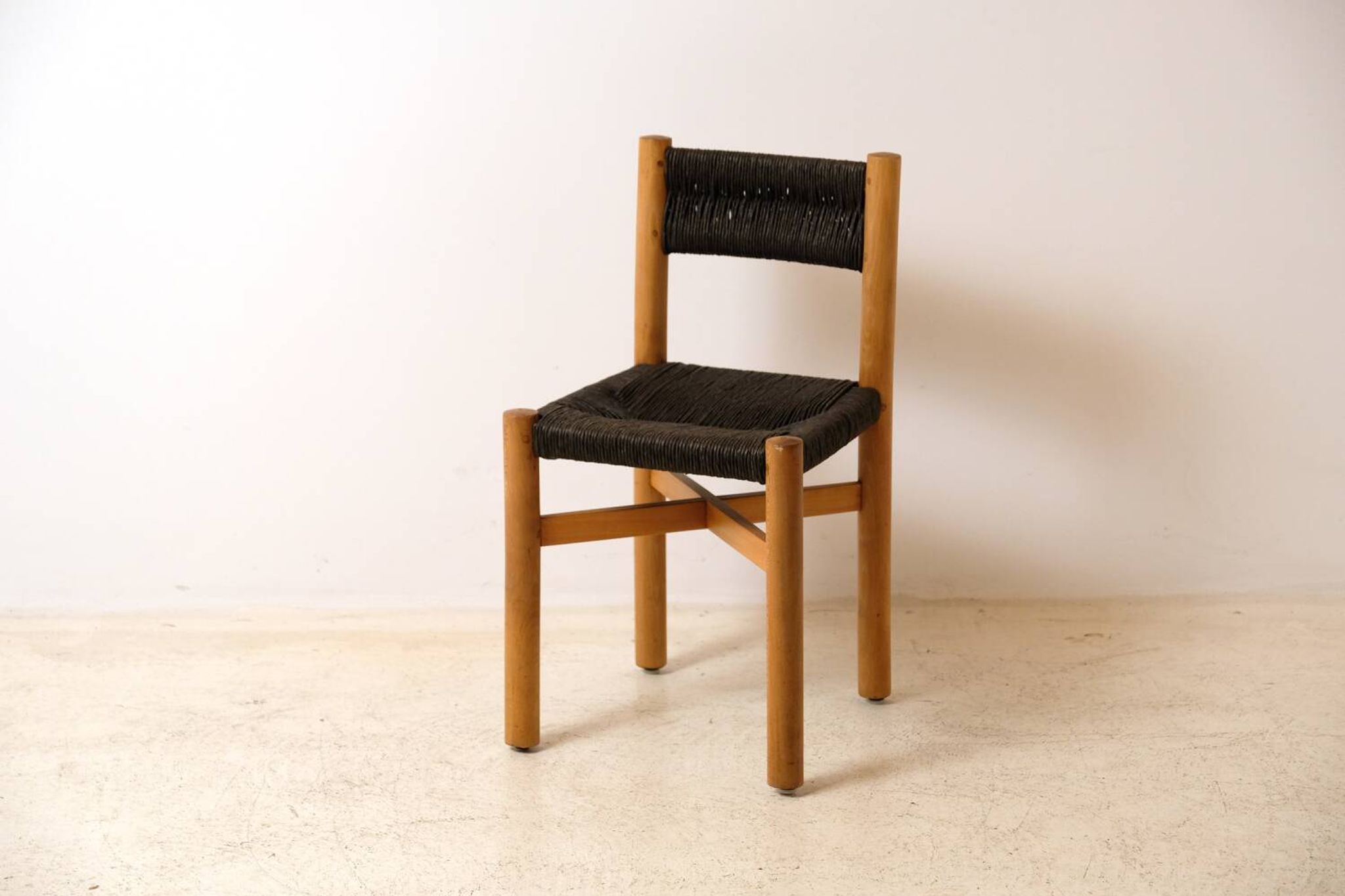 Chaise C. Perriand première version du modèle Meribel