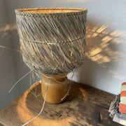 Lampe années 50 bois et paille