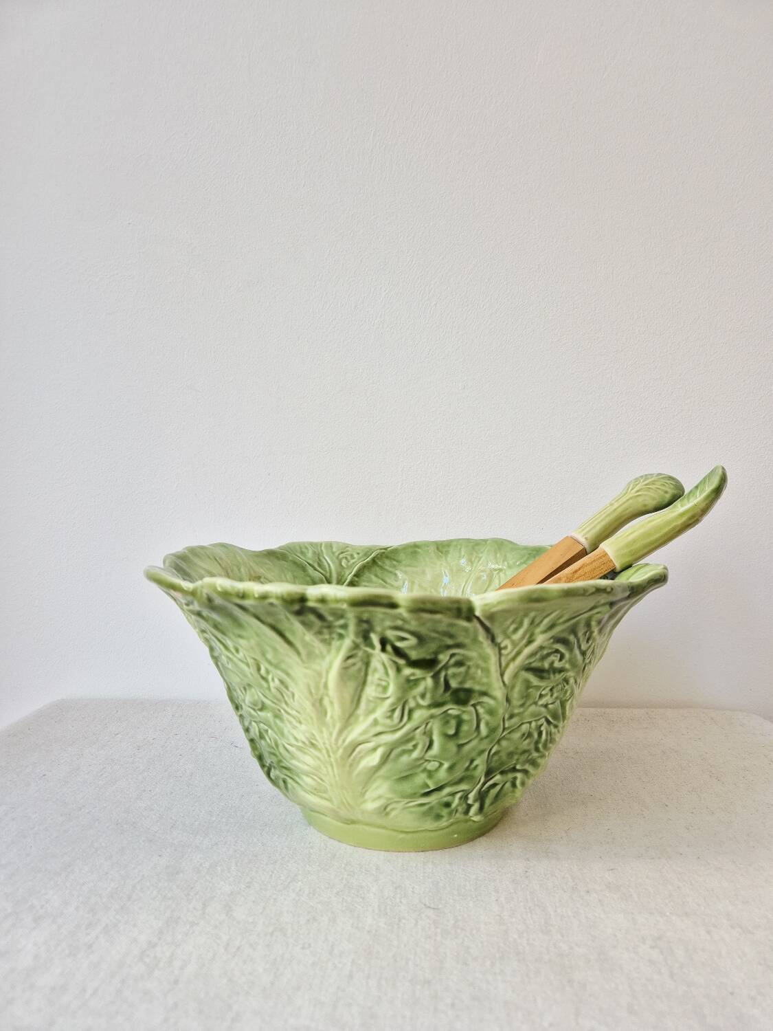 Large salad bowl in earthenware "Cabbage" 1970s - Vintage