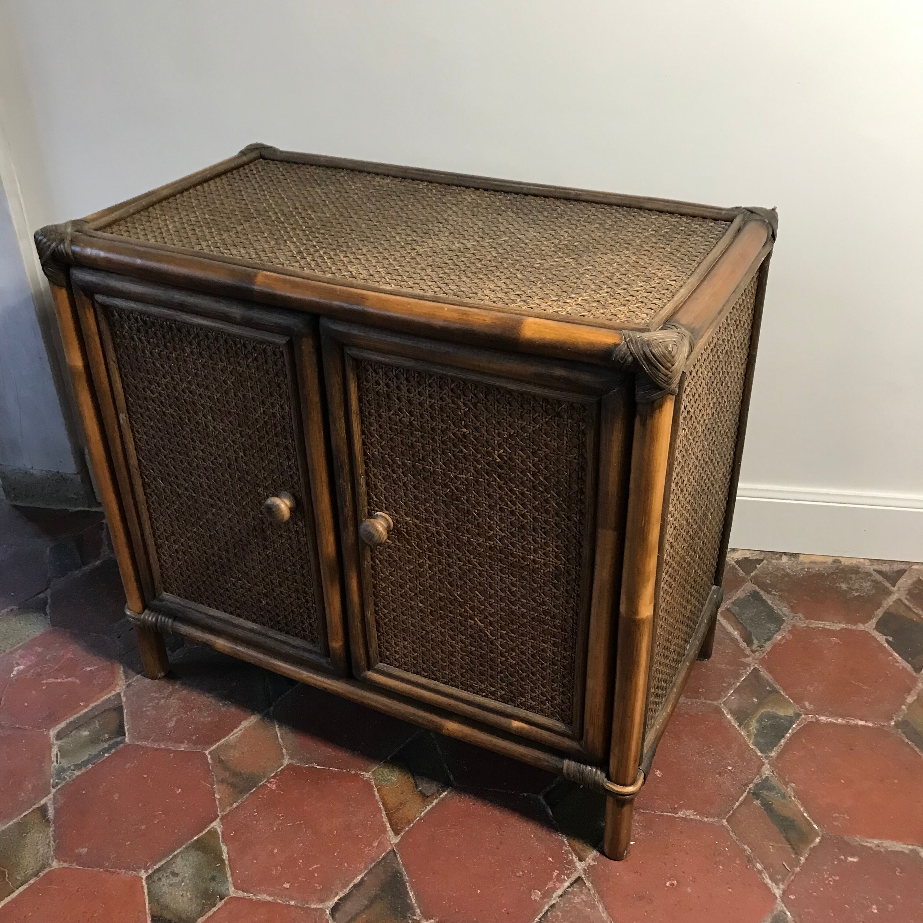 Vintage rattan buffet 1970