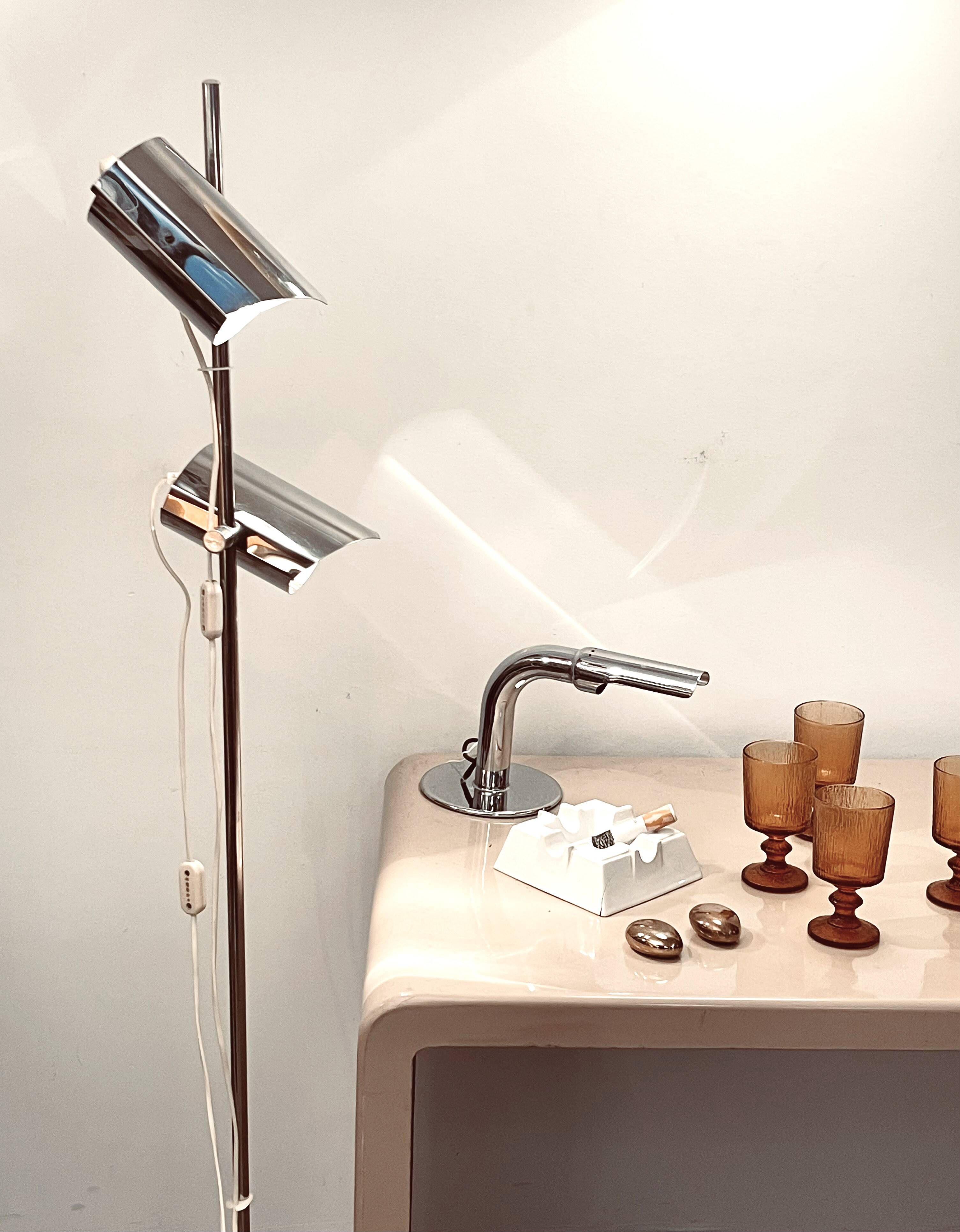 Lampadaire chromé Années 70