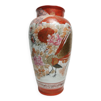 vase ancien , porcelaine de chine voir signature