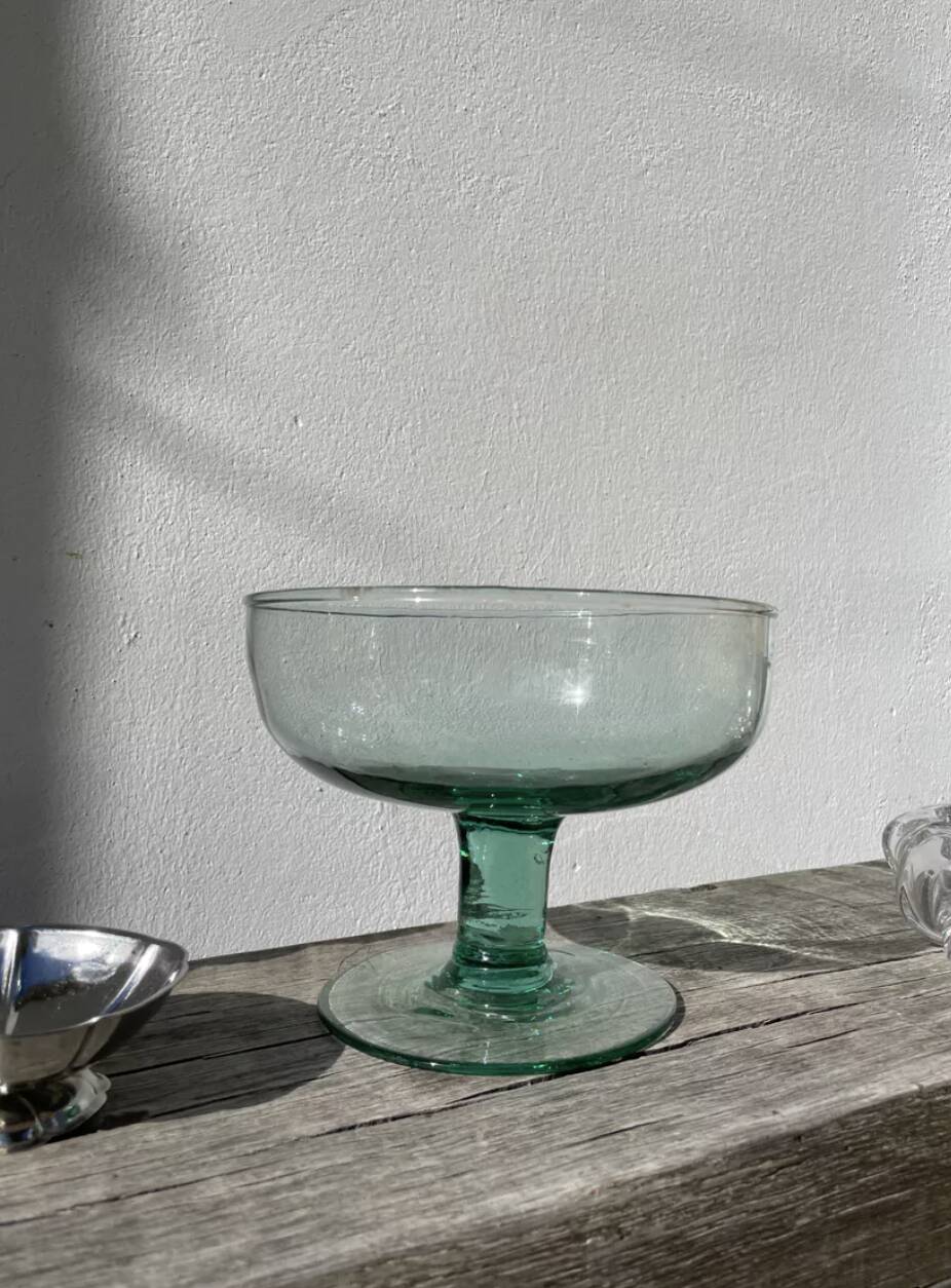 Murano blown glass fruit bowl / footed dish