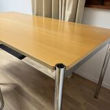 USM Haller desk in natural lacquered beech