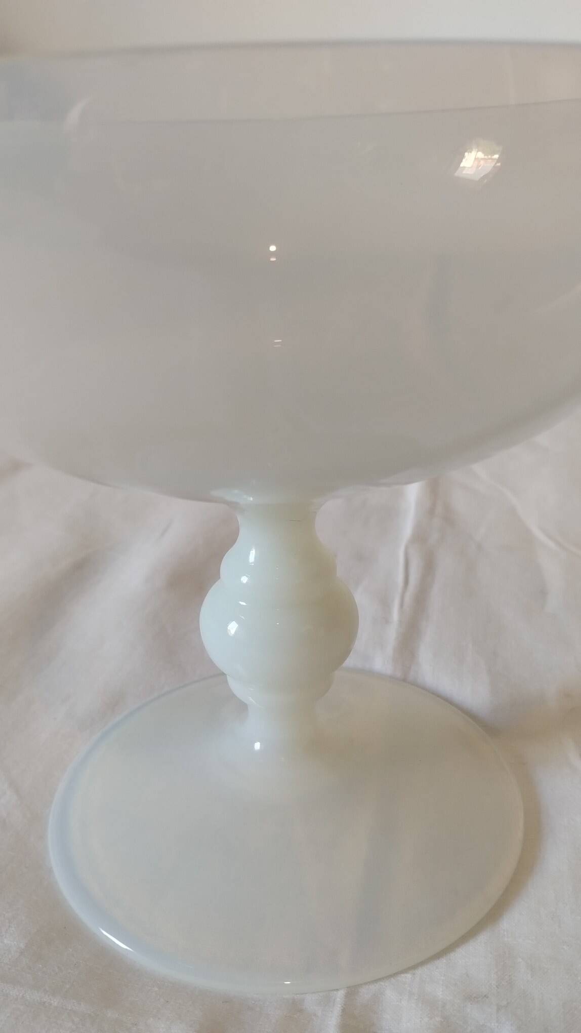 Opaline footed bowl