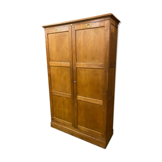 Armoire parisienne vintage chêne massif