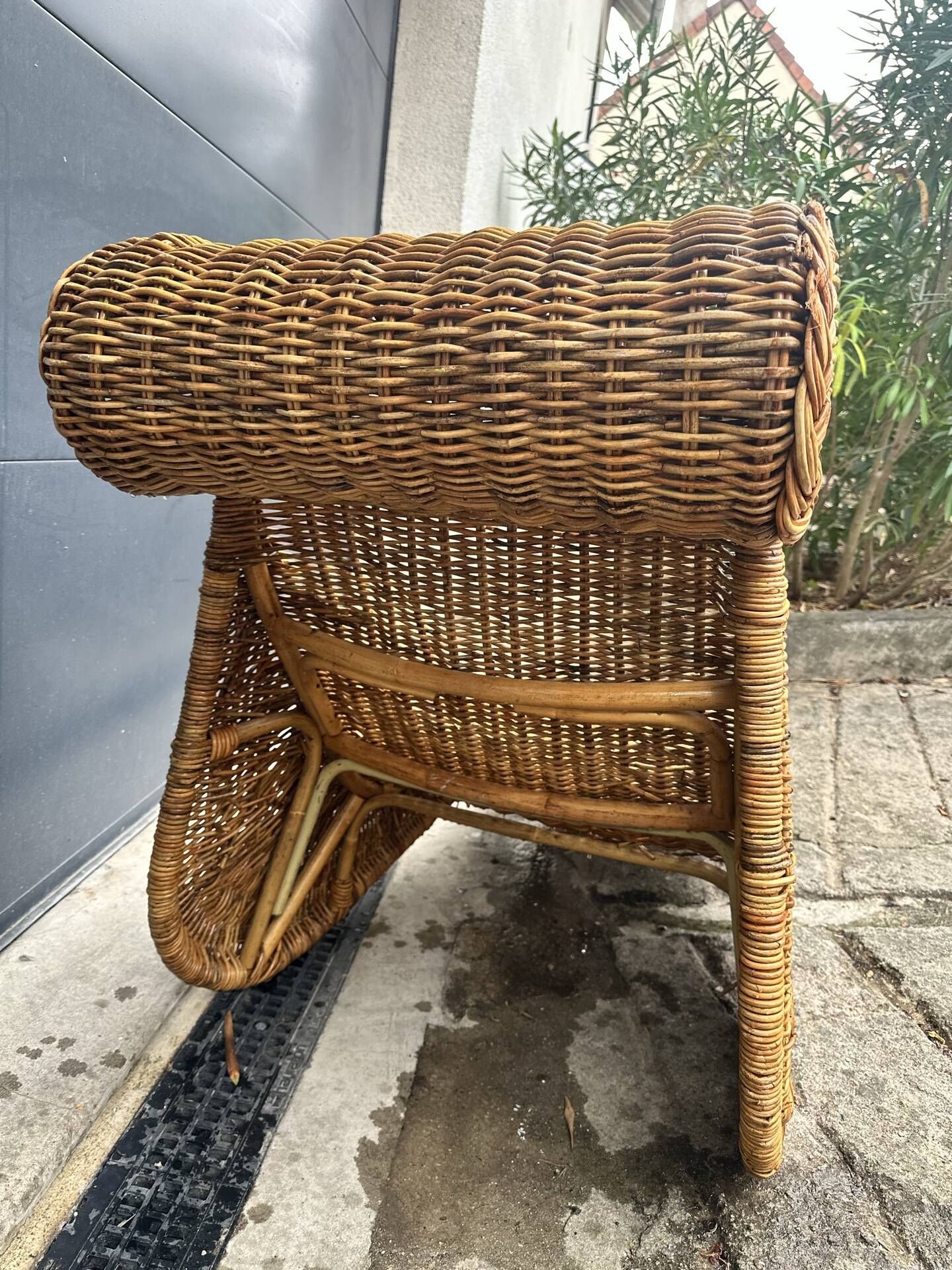 Vintage rattan deckchair