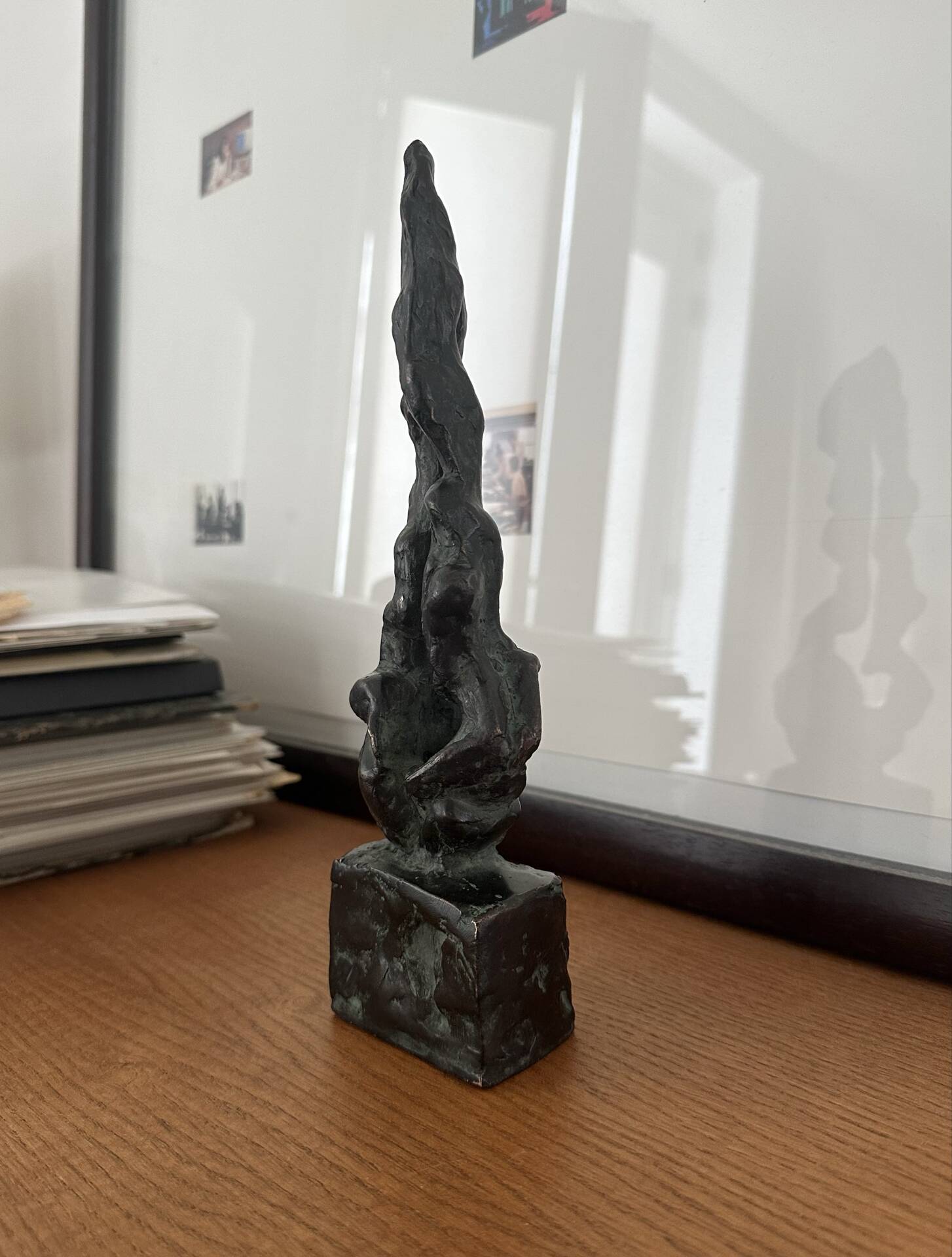 Sculpture abstraite en bronze du milieu du siècle
