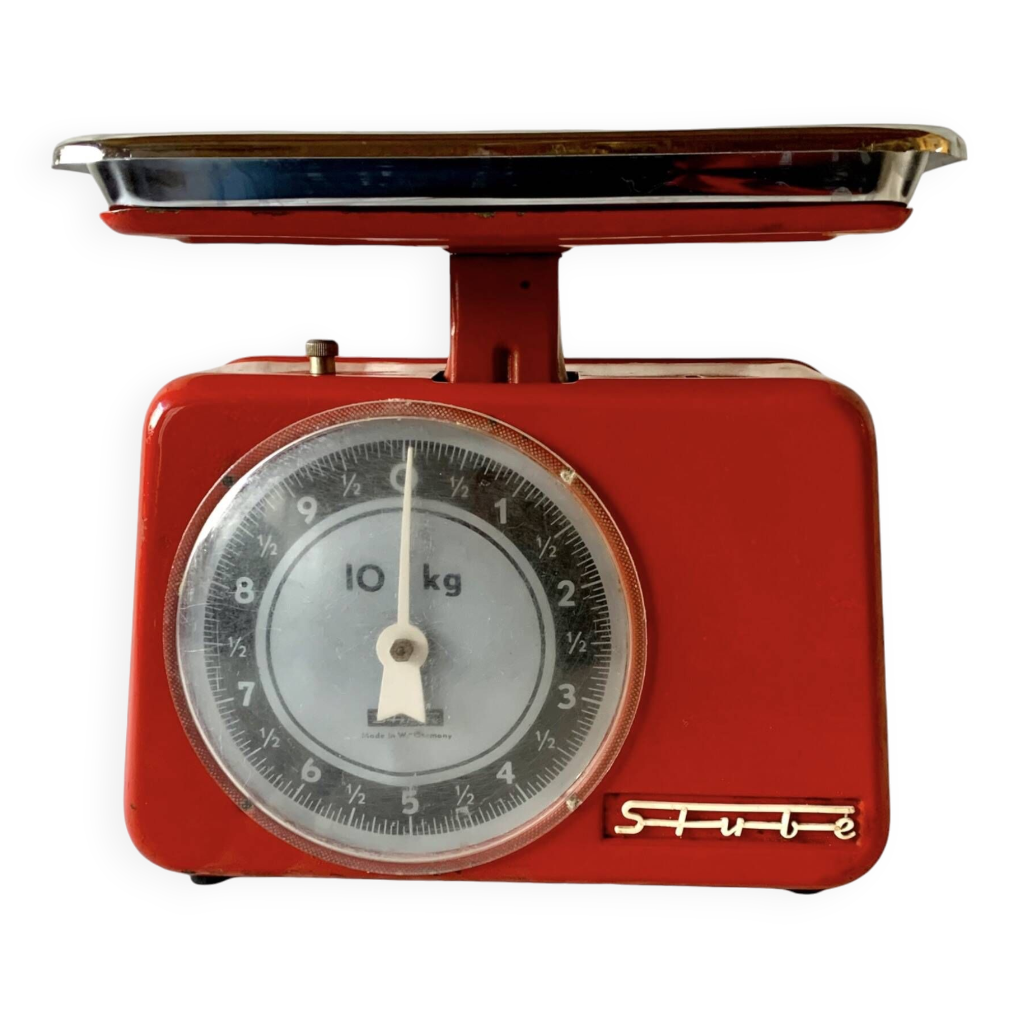 Stube vintage red lacquered metal kitchen scale - force 10