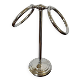 Chrome countertop towel rack