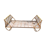 Rattan bed