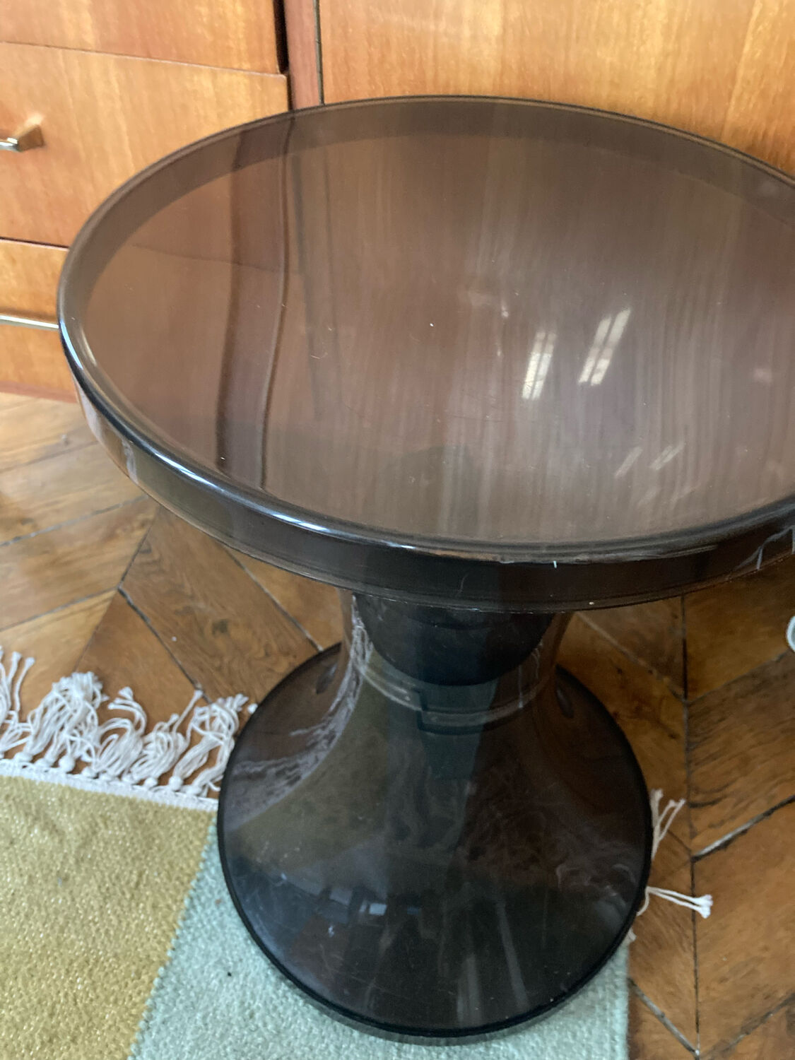 TamTam stool smoked plexiglass