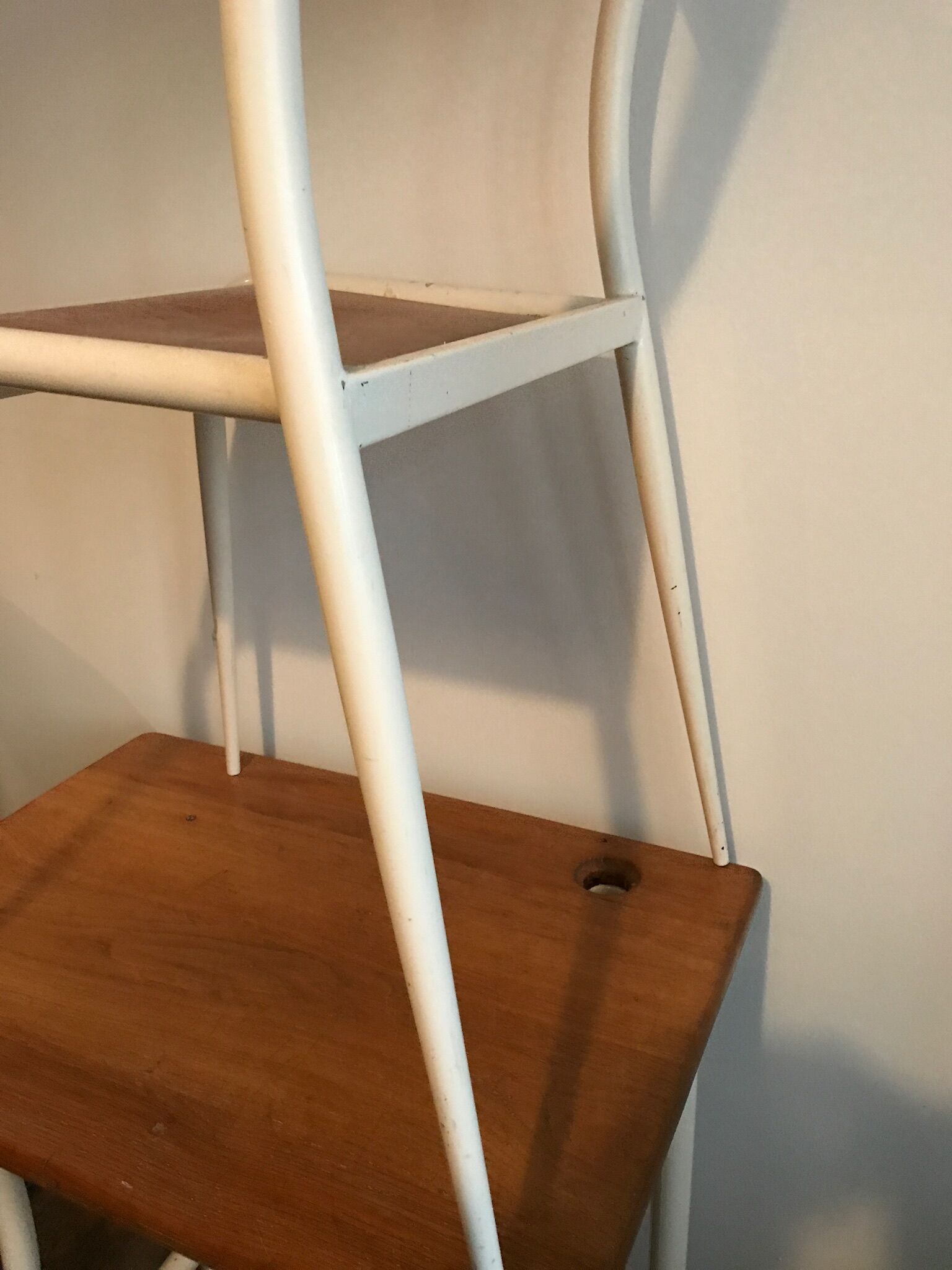 Desk and Chair mullca