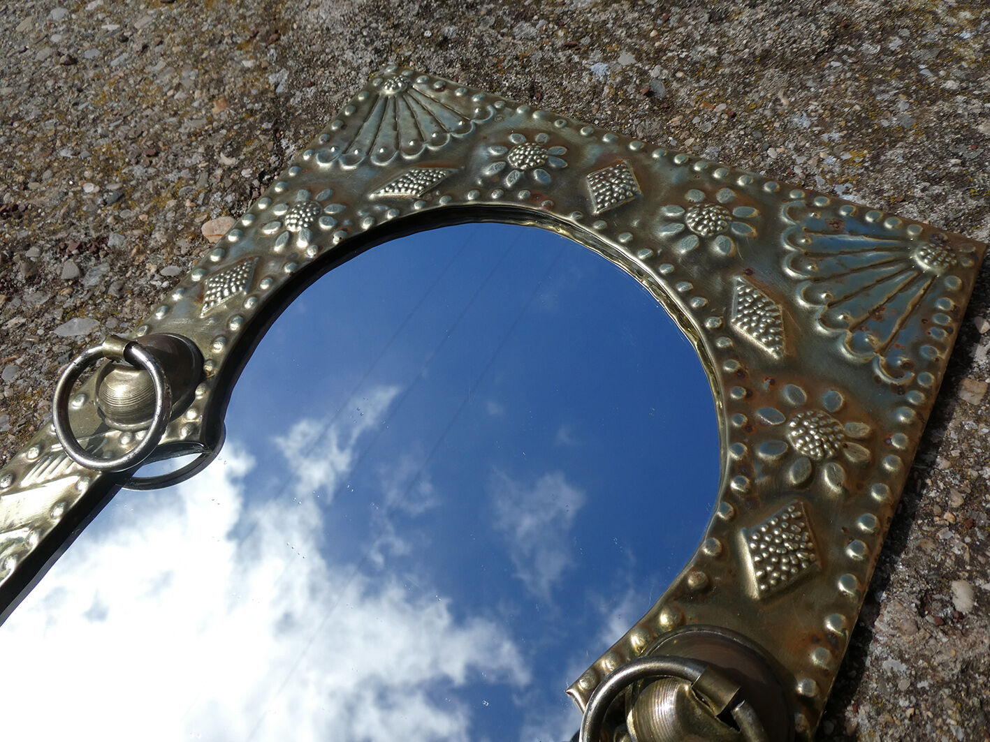 Eastern mirror brass pushed back ethnic style, 23x31cm