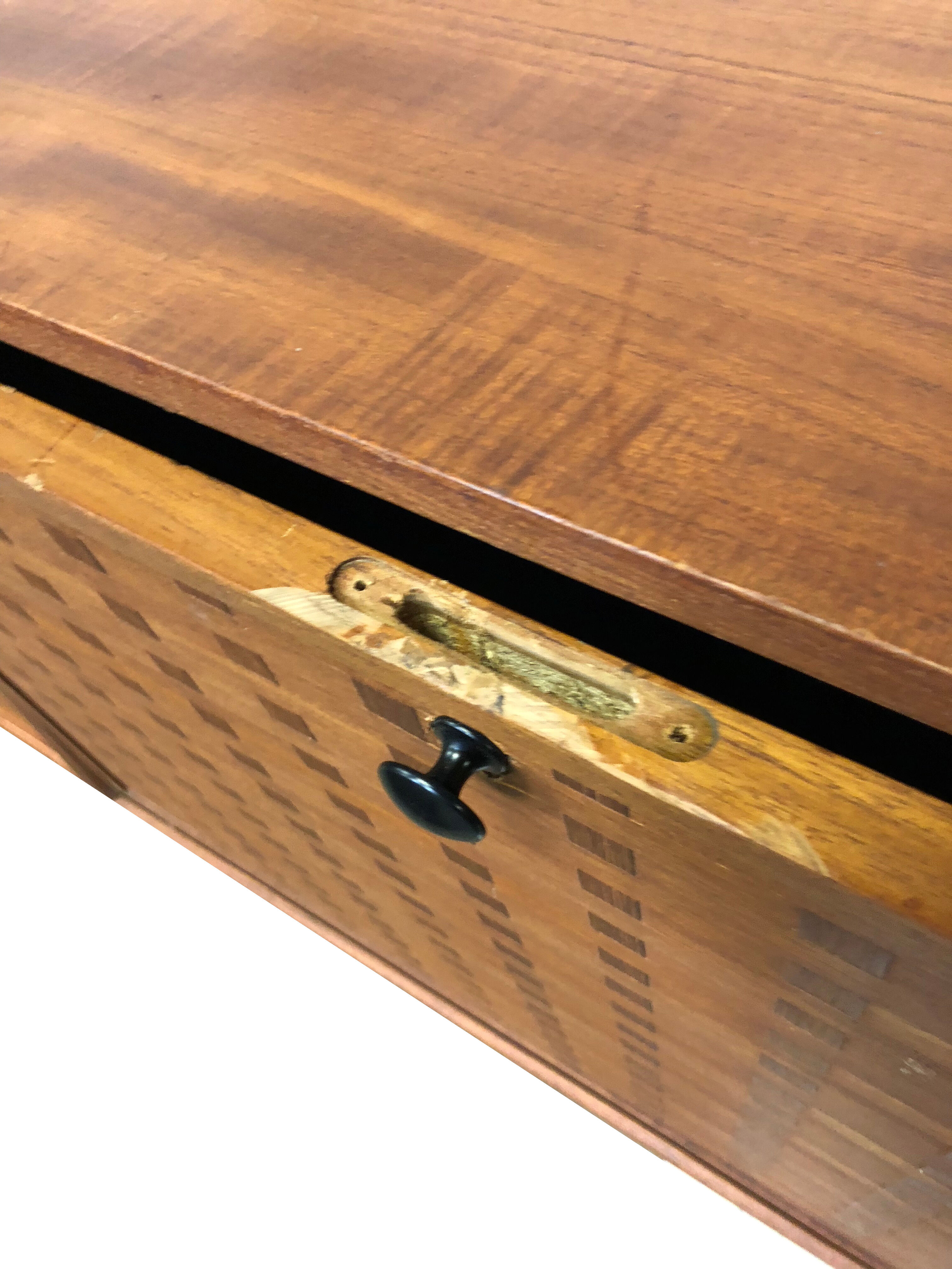 Poul Cadovius royal system