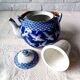 Japanese tea set in fine porcelain with crane motif
