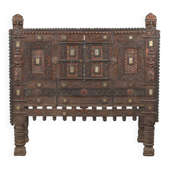 Old Damchiya - Carved Indian furniture n°47