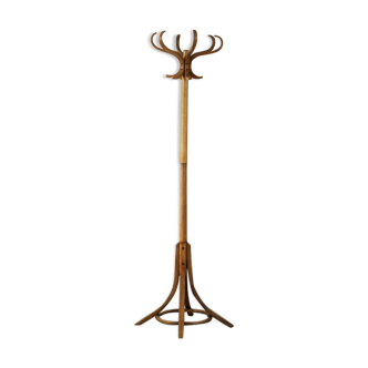 Baumann coat holder