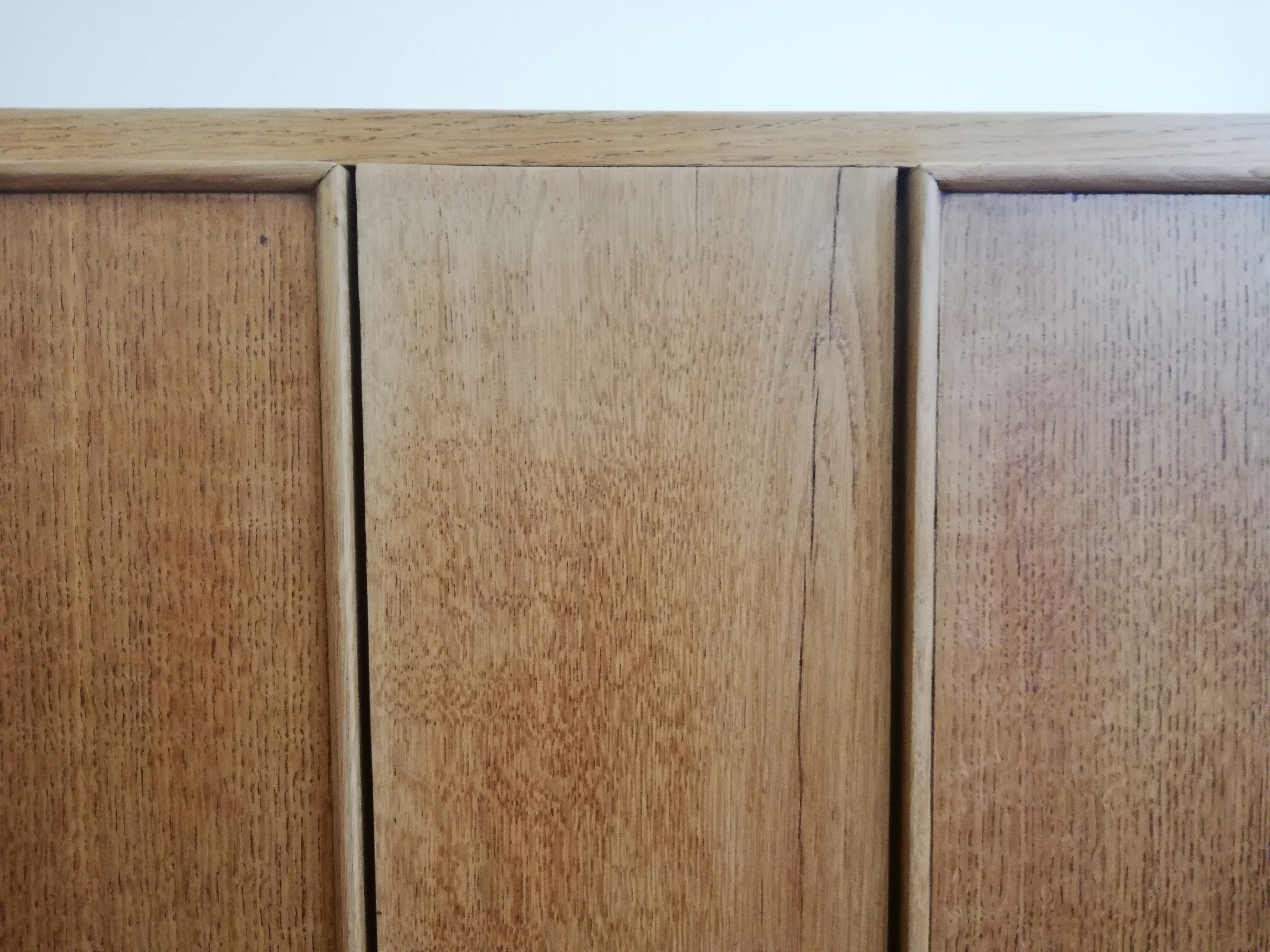 Buffet in solid oak, 50s