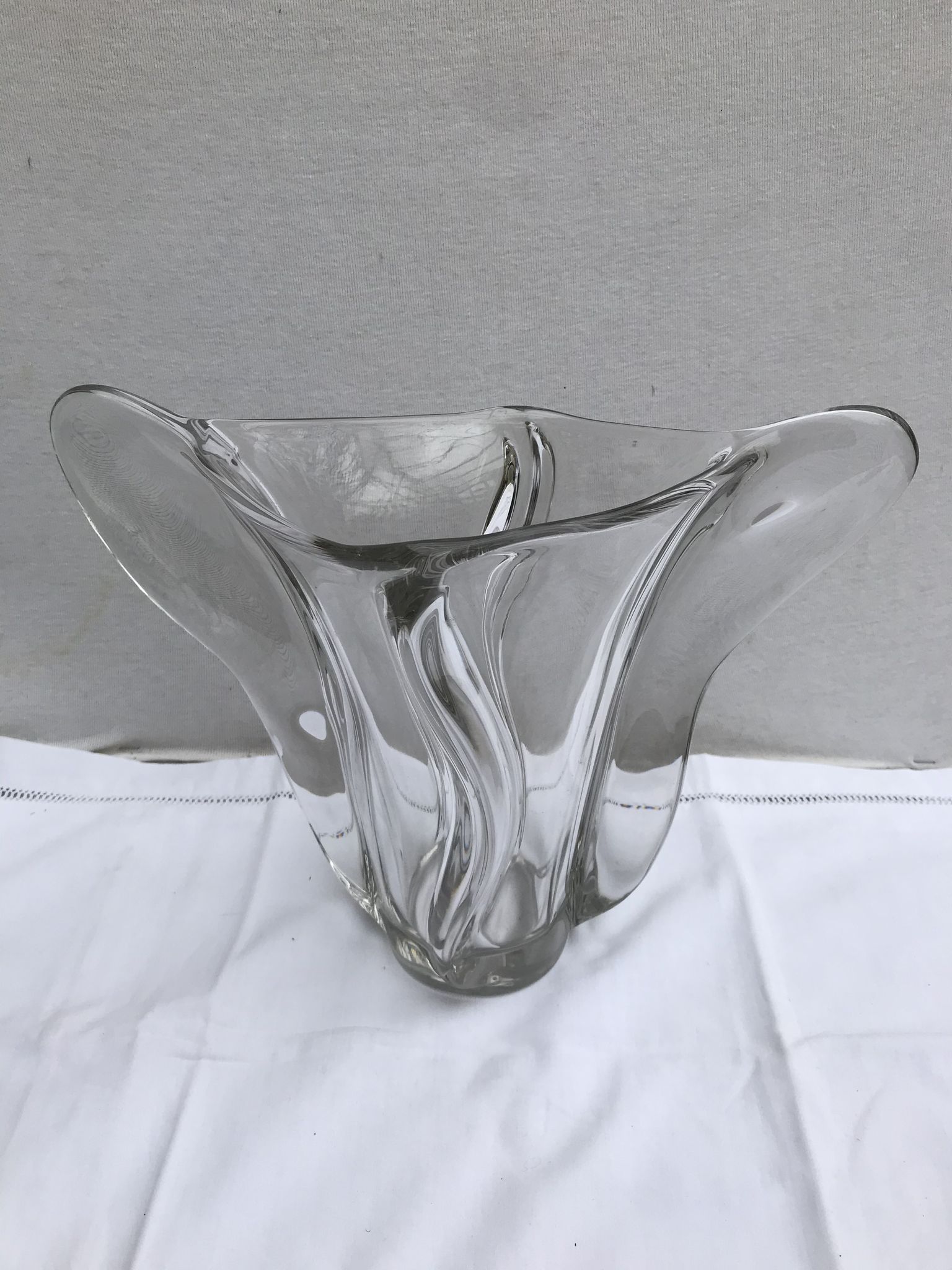 Vase ancien forme coupe verre moule transparent design vintage