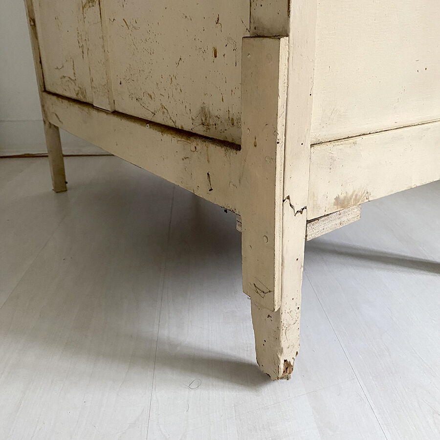 Vintage parisian buffet 50