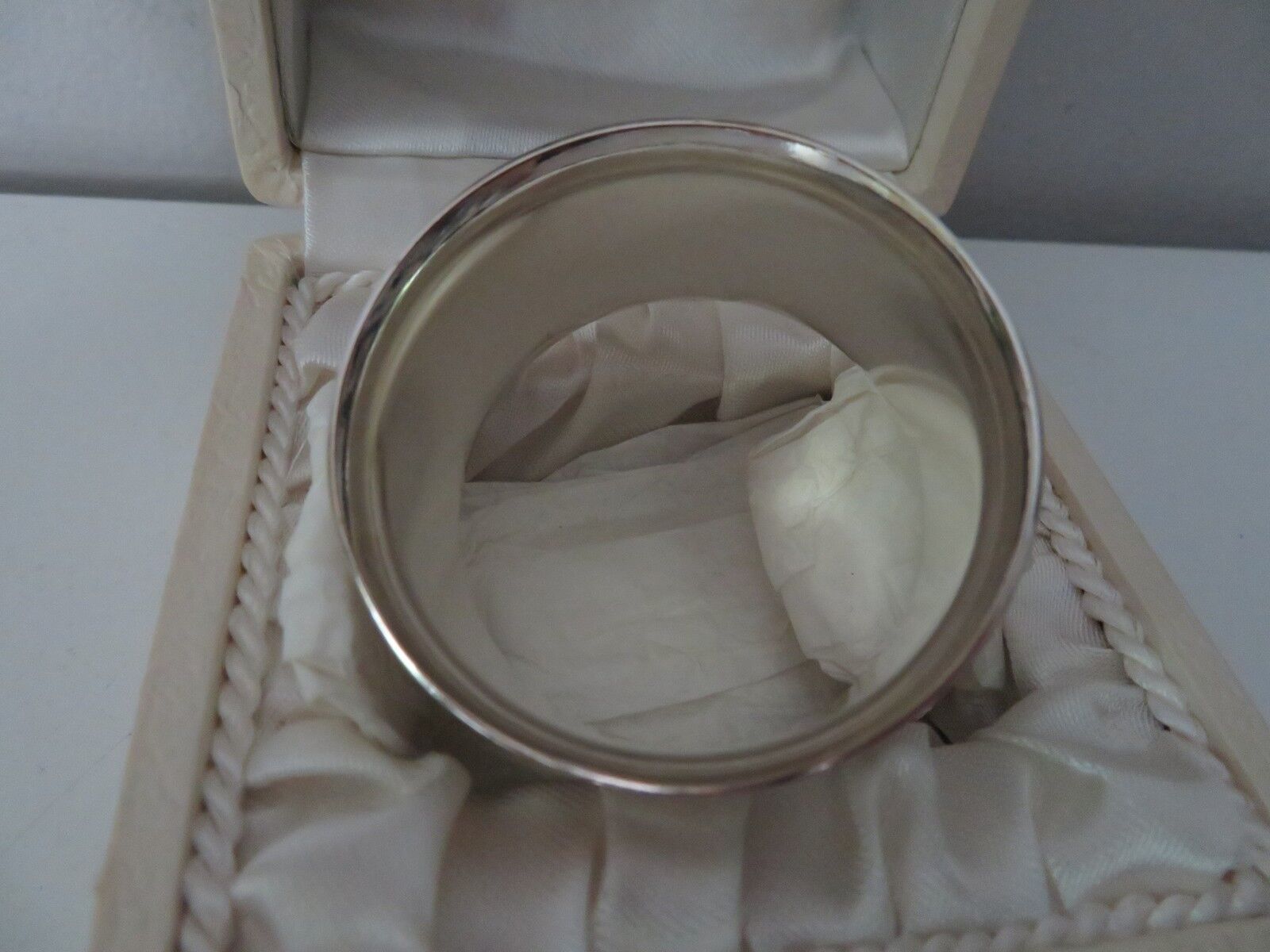 Towel ring birth 1963