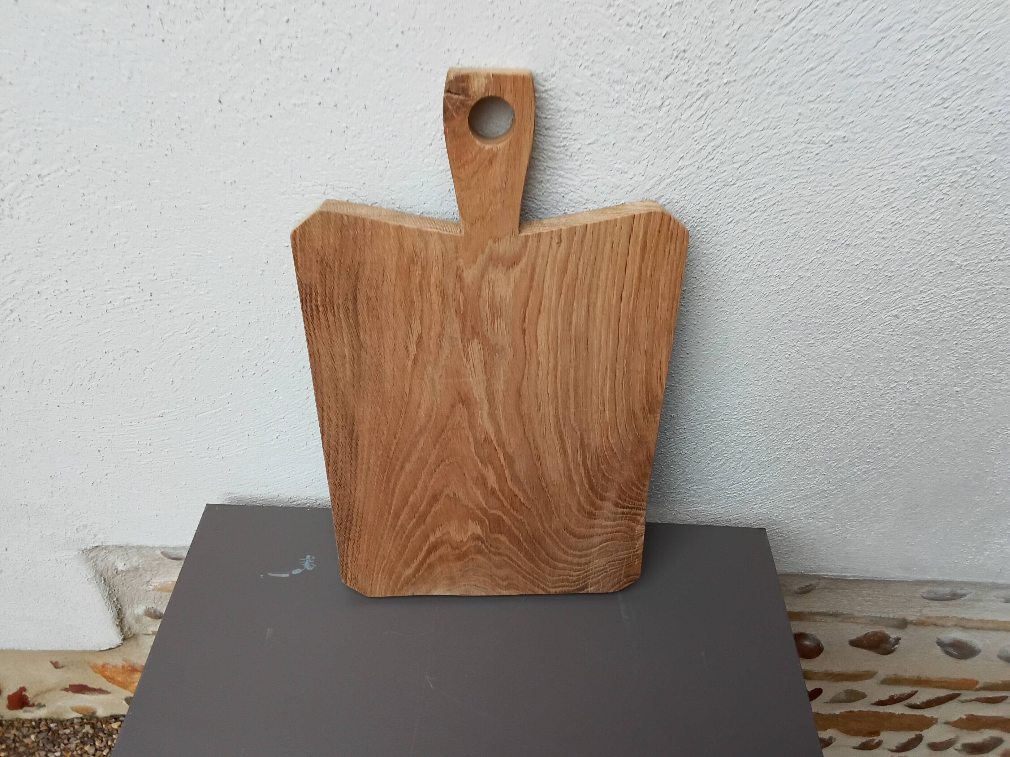 Planche à découper en châtaignier