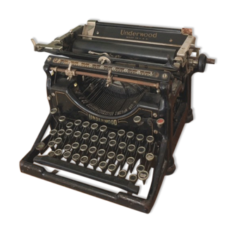 Underwood Patented typewriter