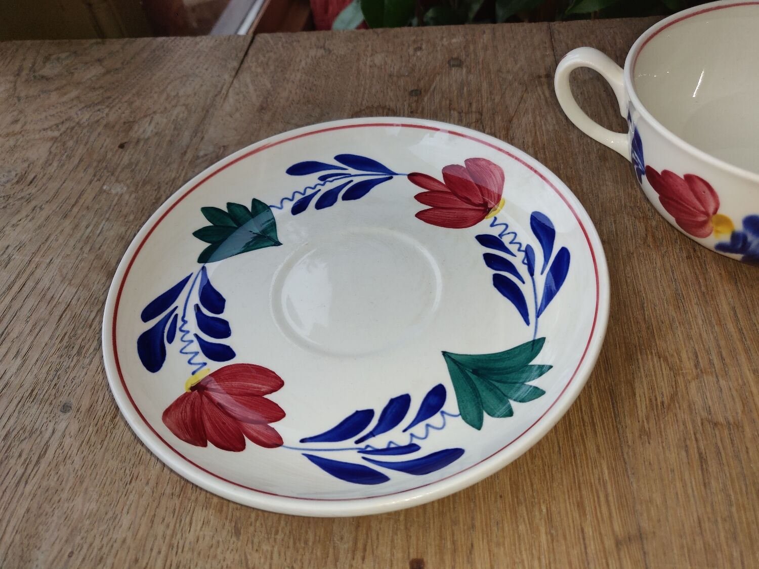 Large Maastricht porcelain cup and saucer