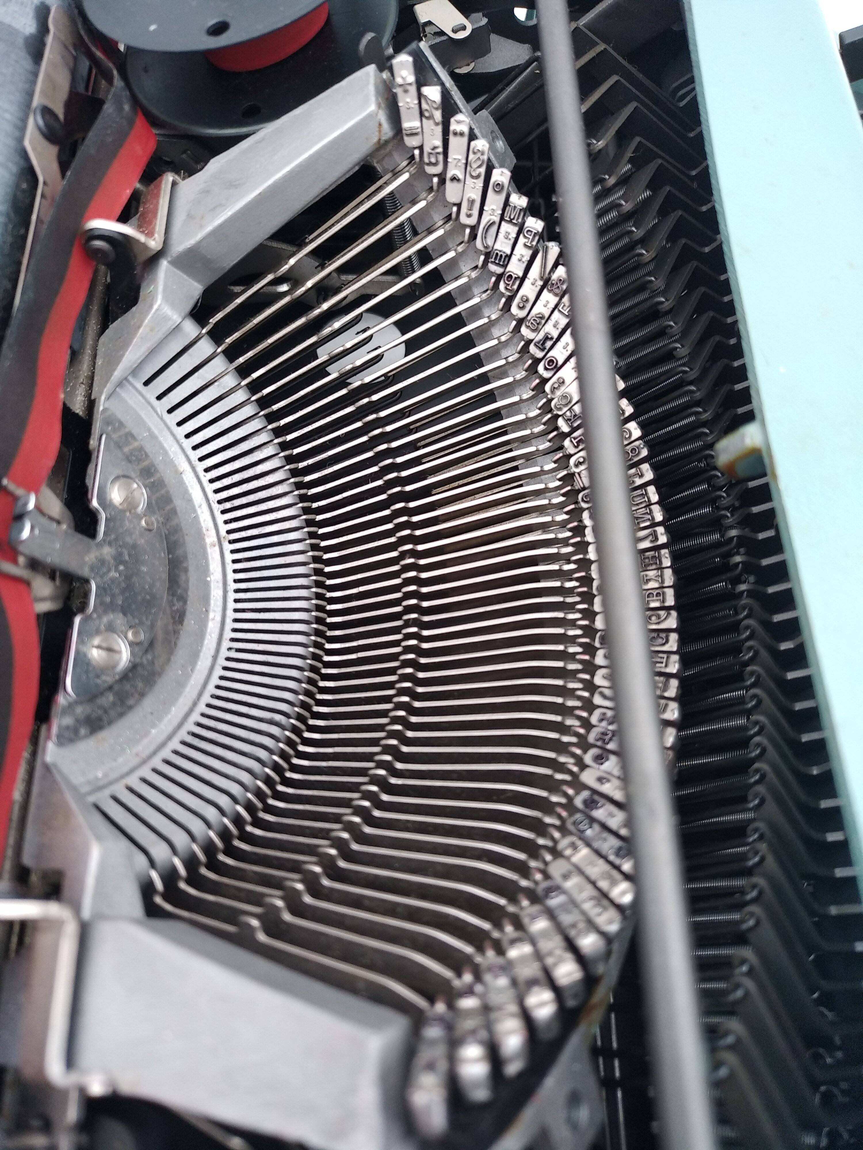 Lettera 32 Olivetti.