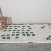 Traditional handmade pure wool rug, size 150 x 250 cm