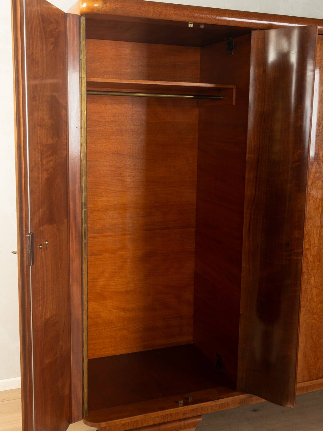 Wonderful Art Deco wardrobe from the 1920s