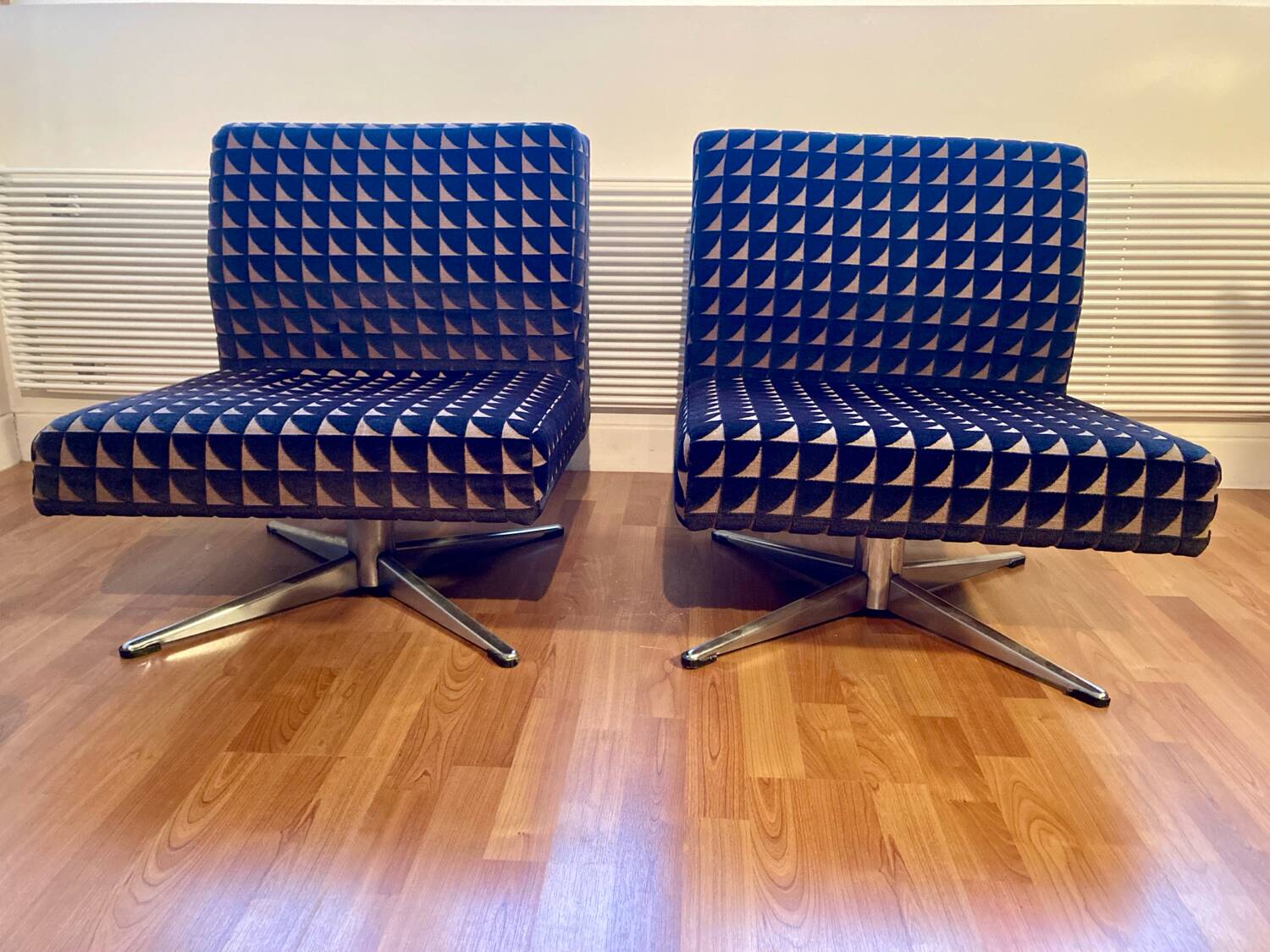 2 armchairs from the 1960s