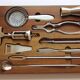 Ensemble d’outils de bar à cocktails en bois de teck, années 1960.